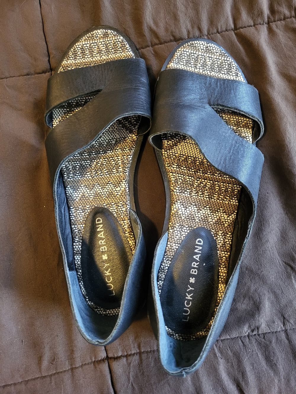 Lucky Brand Felicitas Black Leather Cross-Strap Women’s Flats